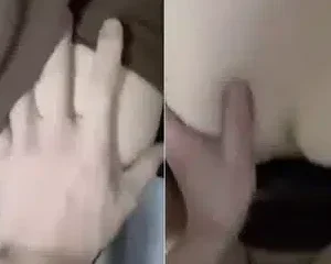 Lão sếp dê già và em thư ký da trắng mũm mĩm