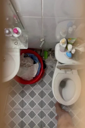 Quay lén chị hàng xóm tắm vú đẹp vãi chưởng